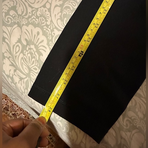 LULULEMON X SOULCYCLE BLACK SOUL LEGGINGS SIZE 8 LENGTH 28 INCHES WAIST 14INCHES - Picture 8 of 10